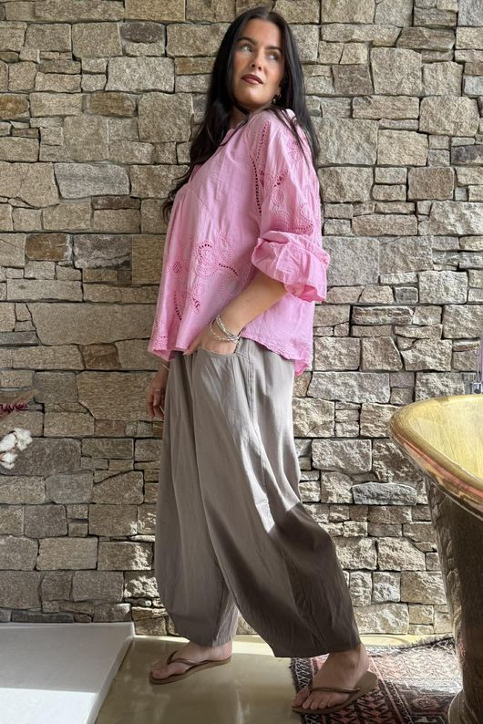 Inga Stretch Poplin Cotton Barrel Pant Earth